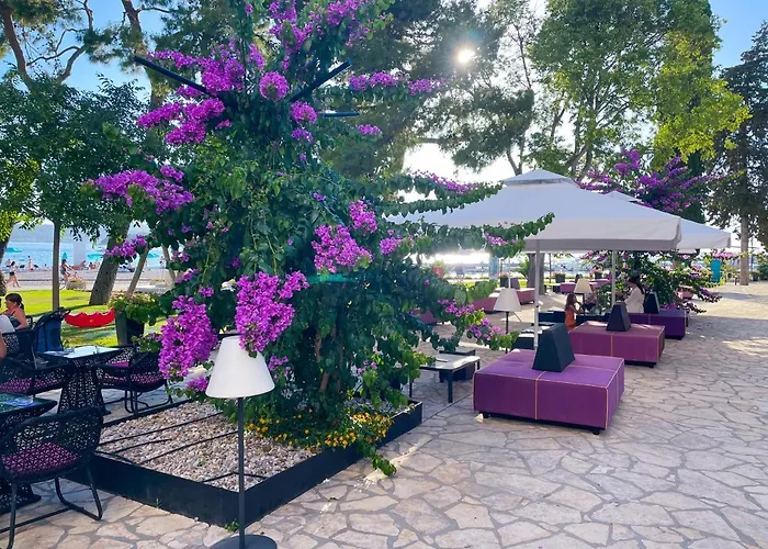 Отель Ilirija Kornati 4*