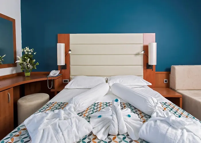 Отель Ilirija Kornati 4*