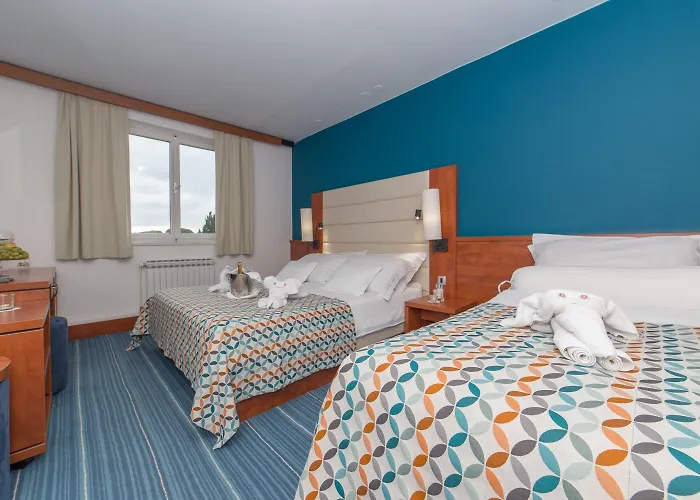 Отель Ilirija Kornati 4*