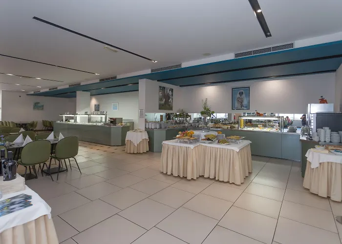 Отель Ilirija Kornati Биоград-на-Мору