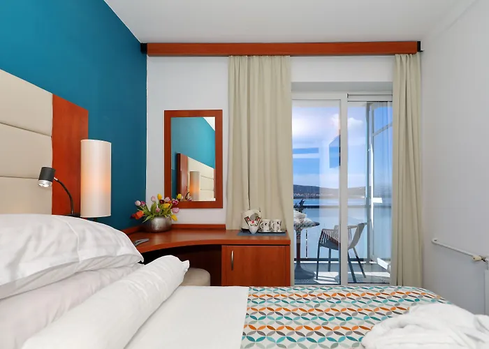 Отель Ilirija Kornati Биоград-на-Мору